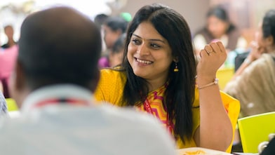 Empleados de Shell a la hora de la comida